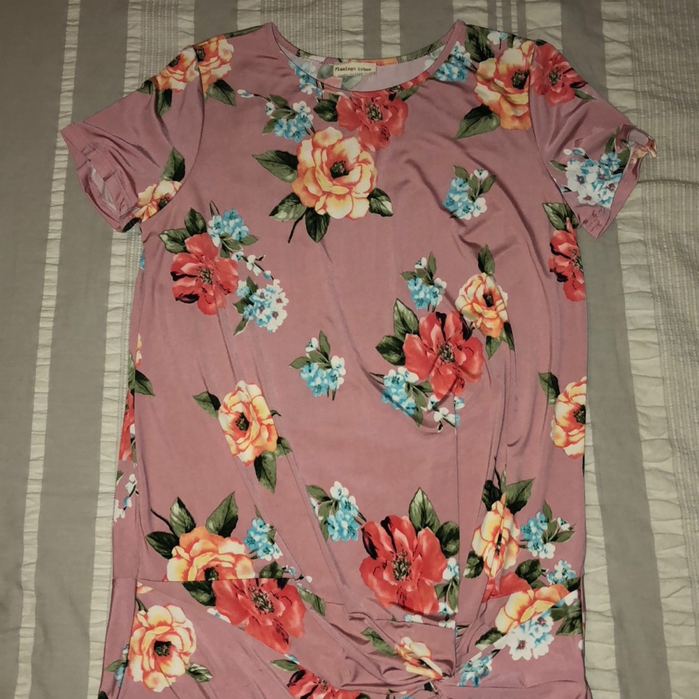 Flamingo Urban Boutique Twist Top